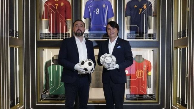 Jalan-jalan ke Museum LEGENDS Spanyol, Melihat Hampir 1.000 Koleksi Legenda Sepak Bola Dunia