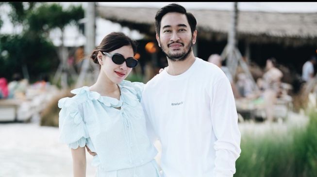 Potret Mesra Syahnaz Sadiqah dan Jeje Govinda(Instagram/@syahnazs) 