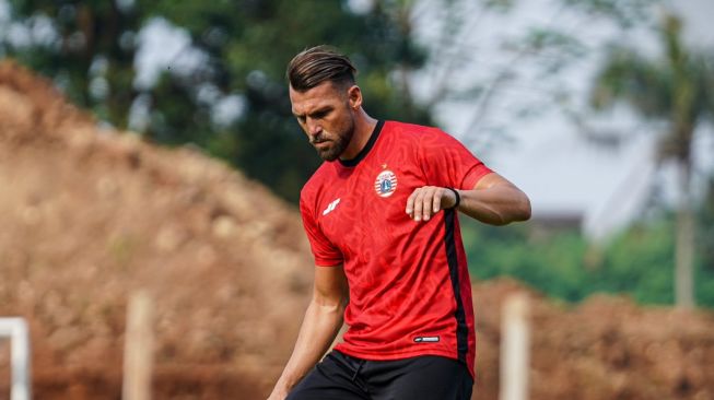 Thomas Doll Ancam Parkir Marko Simic, Tempatnya di Persija Bisa Direbut Striker Rp3,04 Miliar!