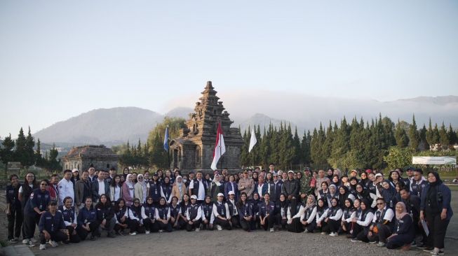 Pupuk Indonesia Ajak Mahasiswa Berikan Edukasi Pertanian di Dieng