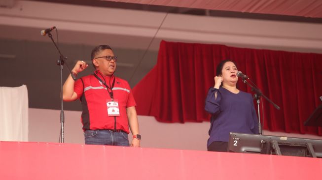 Terjun Langsung Pantau Gladi Resik Bulan Bung Karno, Puan: Kita Gebrak GBK Besok!