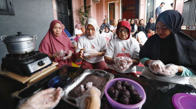 Bantu Ekonomi Masyarakat Lewat Pelatihan Pembuatan Tapai di Gowa