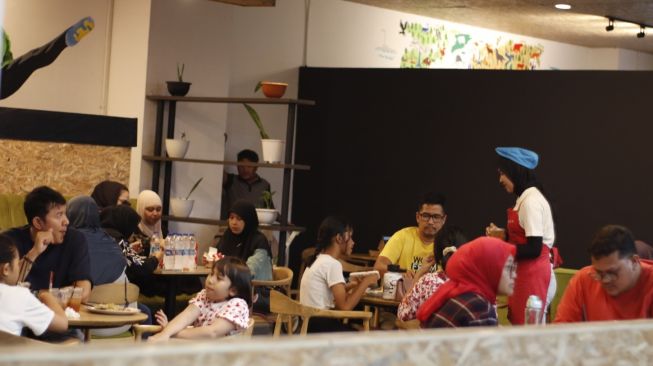 Kafe yang berada di Houbii Club Bogor. [dokumentasi pribadi]