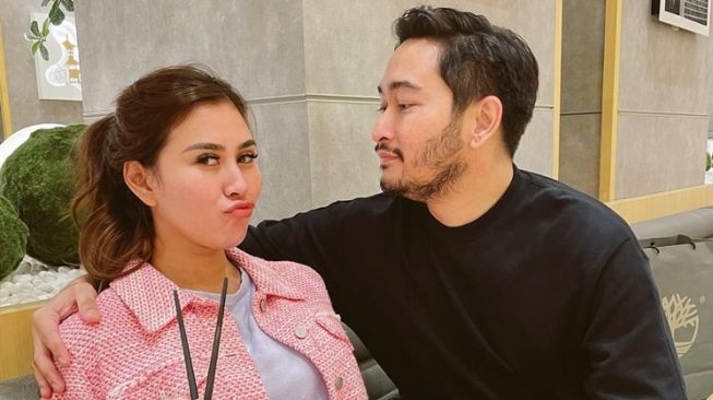 Perjalanan Cinta Syahnaz Sadiqah dan Jeje Govinda (Instagram/@syahnazs)