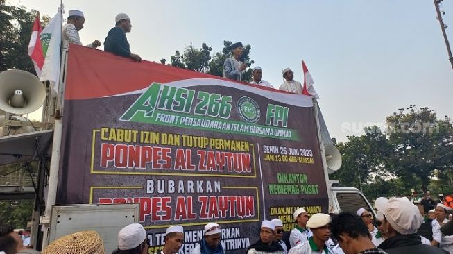 Demo Bubar Ponpes Al Zaytun di Kantor Mahfud MD, FPI: Panji Gumilang Lebih Parah dari Ahok