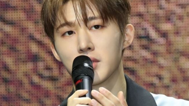 Lagu 'Dare to Love' B.I Eks Ikon Masuk Melon Top 100, Begini Reaksi K-Netz