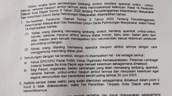 Wali Kota Depok Mohammad Idris menerbitkan Surat Edaran Nomor 300/345-Satpol.PP tentang Larangan Pemasangan Lambang, Simbol, Bendera, Spanduk, Umbul-Umbul, Banner, Reklame maupun Atribut Lainnya pada Jumat (16/6/2023).  (Twitter)