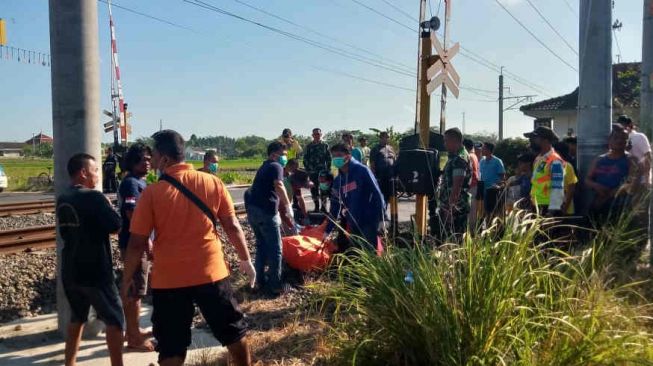 Nenek KS Tewas Tertabrak Kereta Api di Klaten, Sudah Diklakson Tapi Tak Merespon