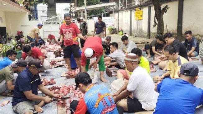 PN Palembang Potong 3 Ekor Hewan Kurban