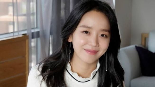 4 Peran Ikonik Shin Hye Sun, dari Ratu Nyentrik sampai Balerina Buta!