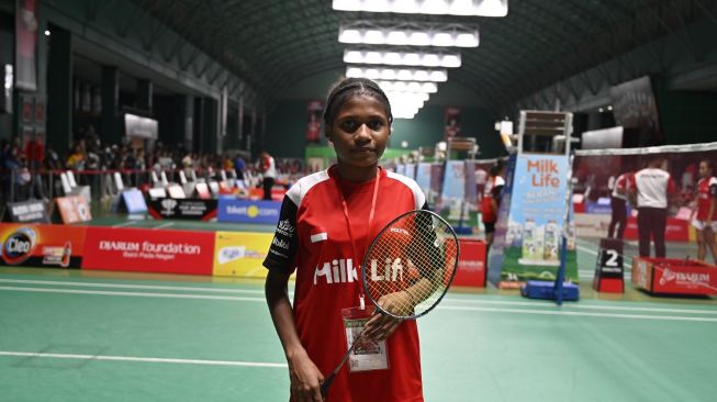 Margaretha Lusia Shara Rumambar datang jauh dari Jayapura, Papua untuk mengikuti Audisi Umum PB Djarum 2023, Margaretha menjajal peruntungannya dengan bersaing di kelompok usia U-13. [PB Djarum]