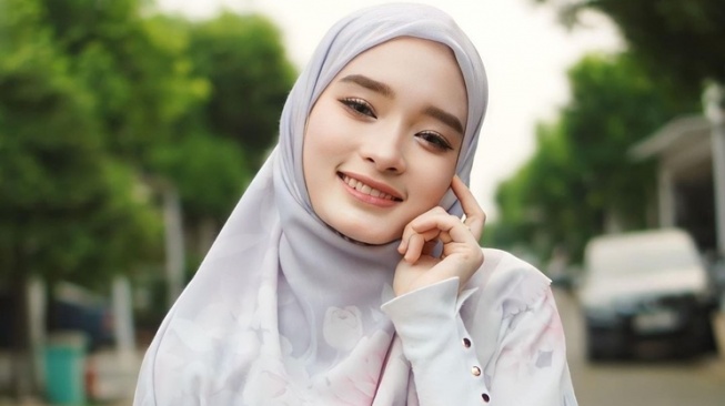 Perjalanan Karier Inara Rusli (Instagram/@mommy_starla)