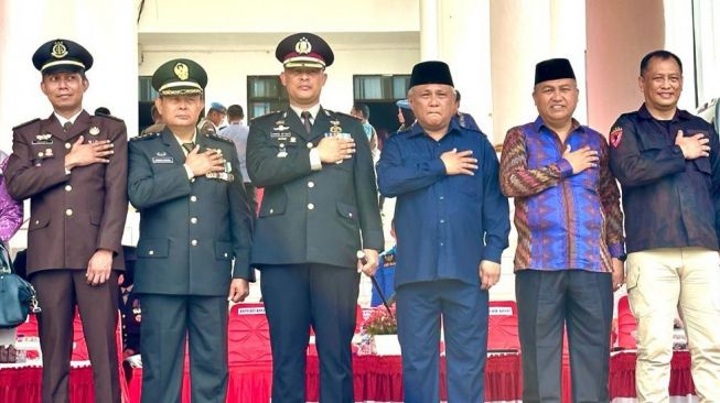 HUT Bhayangkara 2023: Bupati Konawe dan Kapolres Serukan Pemilu Damai