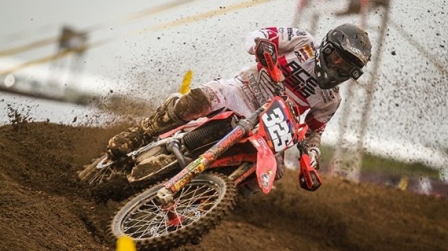 Berhasil Raih Poin dari Balapan Seri MXGP Lombok 2023, Delvintor Alfarizi Bakal Bertarung di Republik Ceko