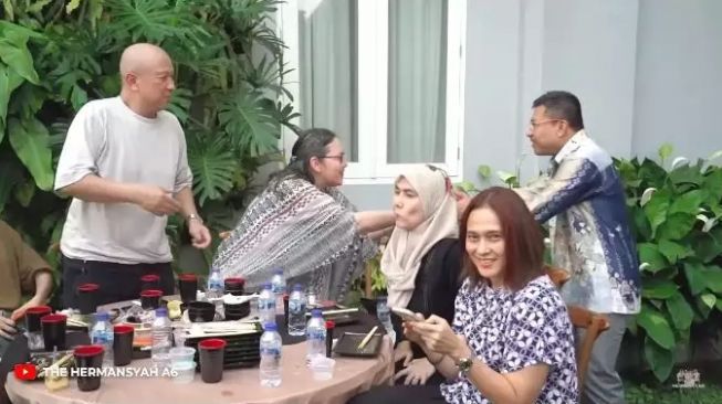 Momen Anang Hermansyah Pertama Kali ke Rumah KD dan Raul Lemos (YouTube/The Hermansyah A6)