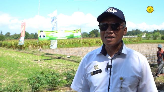 Kementan Berikan Bantuan Sarana dan Prasarana Imbas Badai El Nino di Lombok Barat