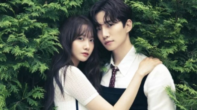 Yoona SNSD dan Junho 2PM Dikabarkan Pacaran, Kedua Agensi Membantah