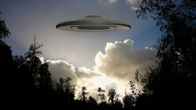 Ilustrasi UFO (unsplash/john kendrick)