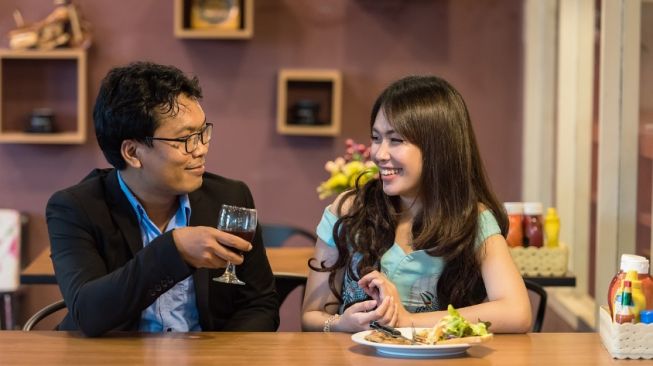 5 Tanda Hubungan Situationship, Cek Sekarang!