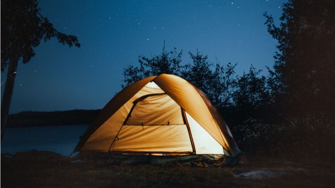 Tips Camping Aman Bagi Pemula