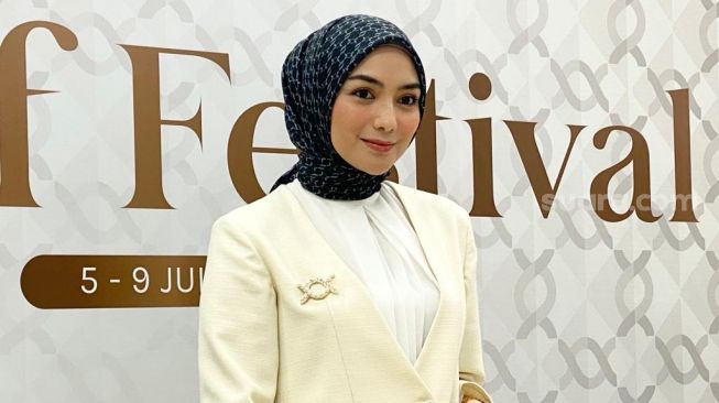 Citra Kirana Diminta Tak Tinggalkan Rezky Aditya, Ini 6 Cara Berdamai dengan Masa Lalu Pasangan