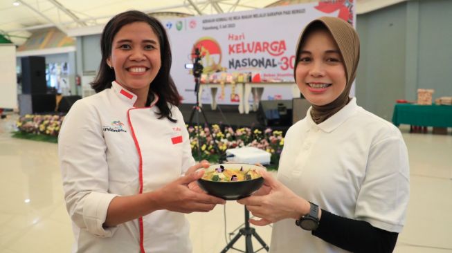 Atikoh Ganjar: Bonding Orangtua dan Anak Bisa Dilakukan di Meja Makan