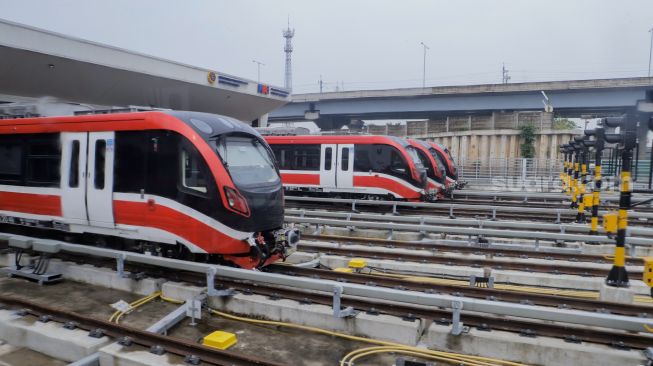 Pemerintah Pakai Konsultan Asing Buat Telusuri Rusaknya Kereta LRT