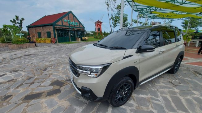 Suzuki XL7 Hybrid Terpesan Ribuan Unit,  Warna Baru Paling Dominan