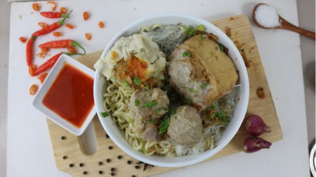 Bakso Kejujuran Di Malang Sensasi Kuliner Legendaris Dengan Konsep Unik