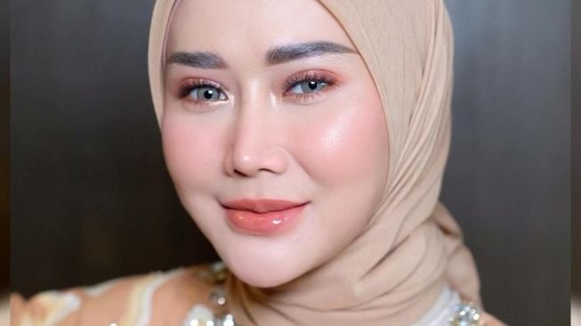 Seleb Open Donasi yang Kena Cibir Netizen (Instagram/@marissyaichareal)