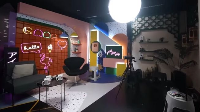 Studio Deddy Corbuzier Senilai Rp50 Miliar (YouTube/AH)