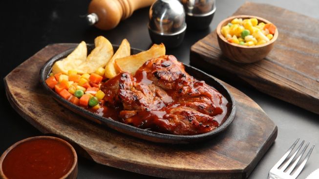 Lewat Menu Chicken BBQ Grill, Restoran Ini Raup Omset 6,7 Miliar Rupiah