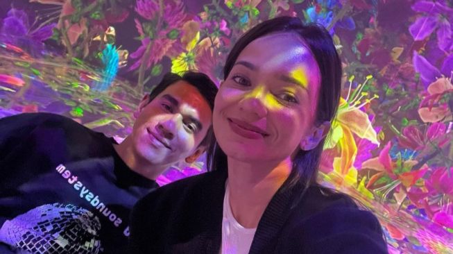Tinggal di Amerika, Penampilan Enzy Storia Dicibir: Sekarang Mukanya Kurang Seger