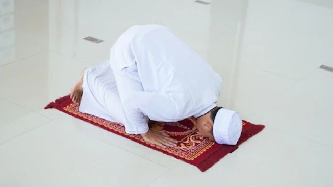 Sholat Sunnah Sebelum Sholat Jumat: Niat, Hukum, Tata Cara dan Keutamaan