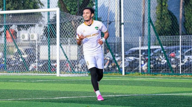 Artis yang Dulunya Pesepak Bola (Instagram/@rifkyalhabsyi) 