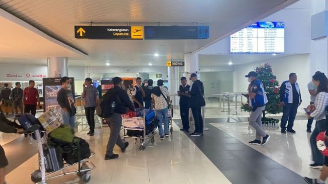 Jarak Pandang Terbatas Akibat Cuaca Buruk, Dua Penerbangan Menuju Bandara Pattimura Ambon Dialihkan