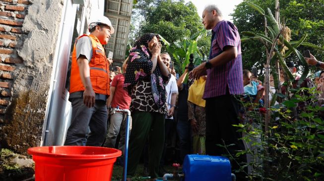 Tekan Angka Kemiskinan Ekstrem, Ratusan Warga Dapat Aliran Air Bersih Gratis