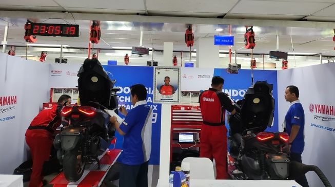 Suasana penjurian Indonesia Technician Grand Prix atau ITGP 2023, dengan materi Yamaha Xmax Connected [PT YIMM].