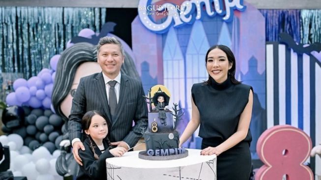 Mantan Pasangan Artis Rayakan Ultah Anak (Instagram/@gadiiing)