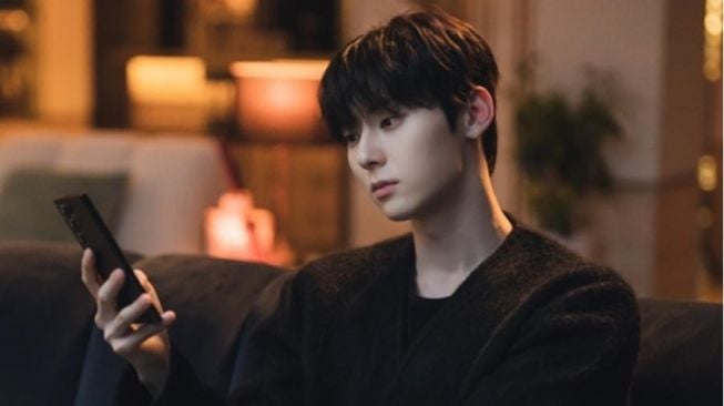 Hwang Minhyun Jadi Sosok Pendiam dan Misterius di Drama Korea My Lovely Liar