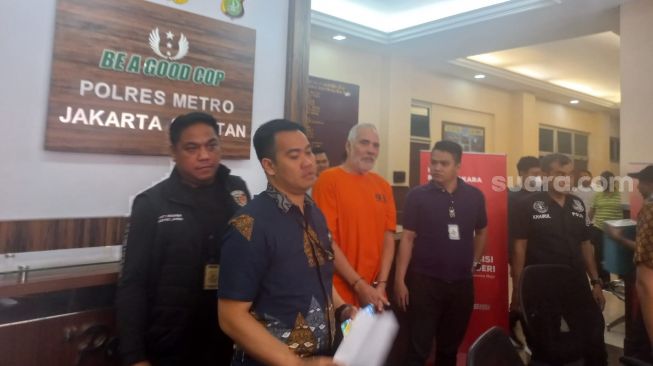 Kini Resmi Ditahan, Pierre Gruno Minum Miras Saat Aniaya Orang di Bar