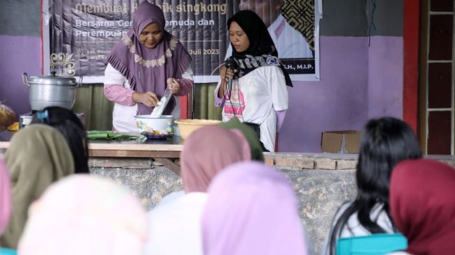 Tingkatkan Potensi UMKM Lewat Pelatihan Keripik Singkong