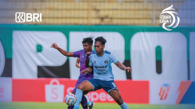 Laju impresif RANS Nusantara FC di awal musim BRI Liga 1 2023-2024 akhirnya terhenti. Mereka harus takluk di tangan tim tamu Persita Tangerang, Sabtu (15/7/2023) sore WIB. [Twitter@Liga1Match]