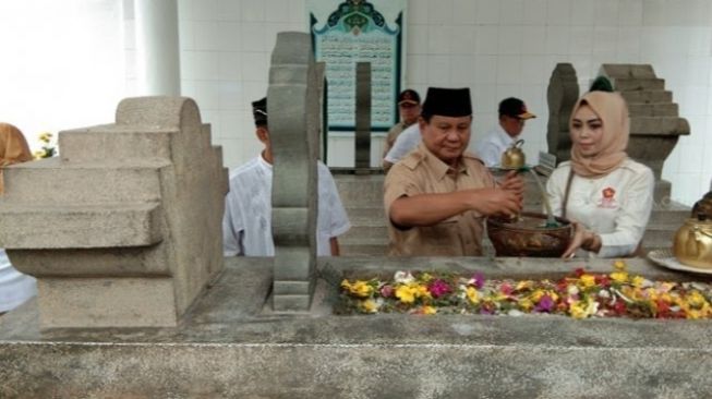 Ide Pemindahan Makam Pangeran Diponegoro yang Selalu Muncul Ketika Prabowo Nyapres