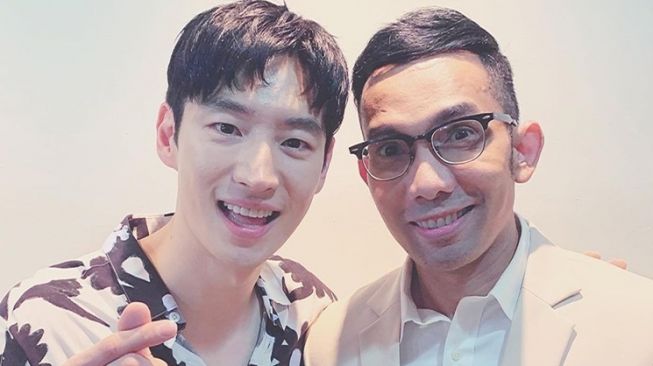 Potret Indra Herlambang Bareng Artis Korea (Instagram/@indraherlambang)