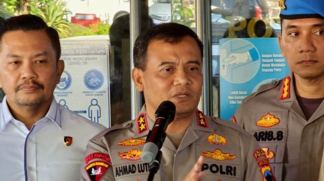 Diduga Retas Nomor HP Kapolda Jawa Tengah, 2 Orang Dibekuk Polisi