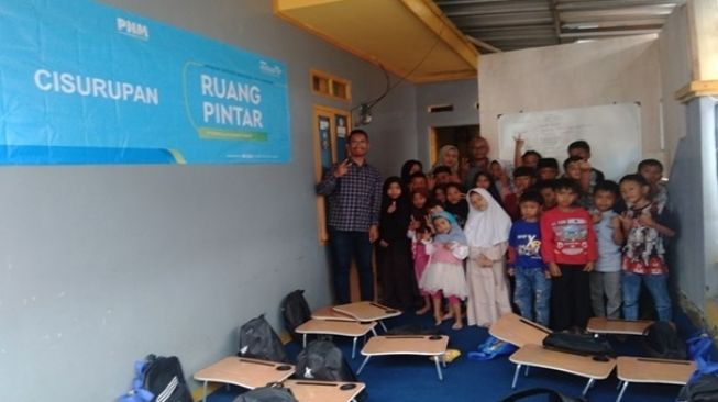 Majukan Digitalisasi Sekolah, PNM Dirikan Ruang Pintar di Garut