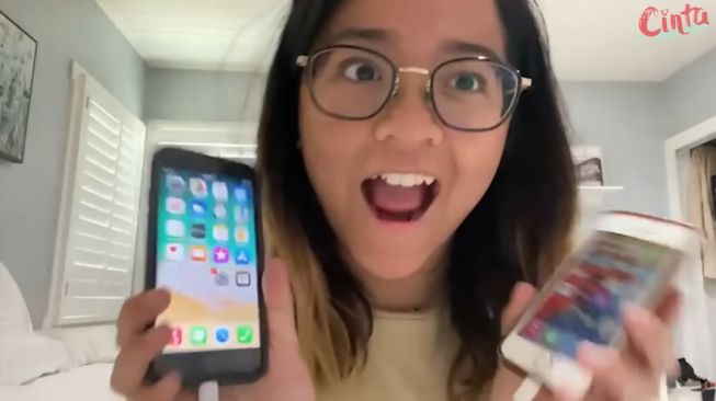 Profil dan Agama Cinta Kuya, yang Lagi Viral karena Mulung iPhone di Amerika