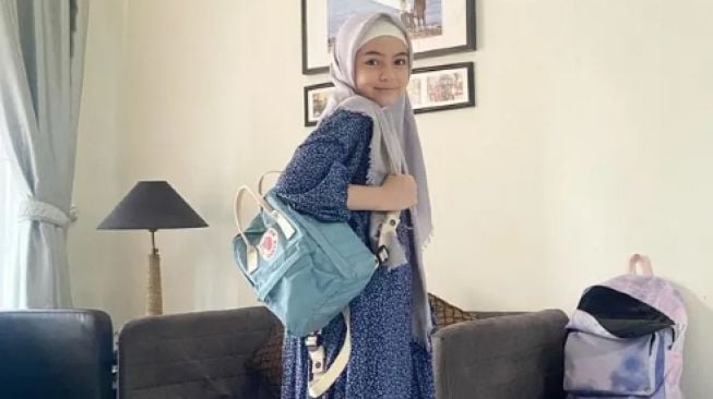 Setelah Berhijab, Sienna Makin Mirip Ibu Sambungnya? Begini Reaksi Tak Terduga Marshanda