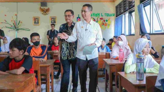 Pertimbangkan Serius Program Sekolah Swasta Gratis, Heru Budi: Biar Enggak Ada Masalah KJP